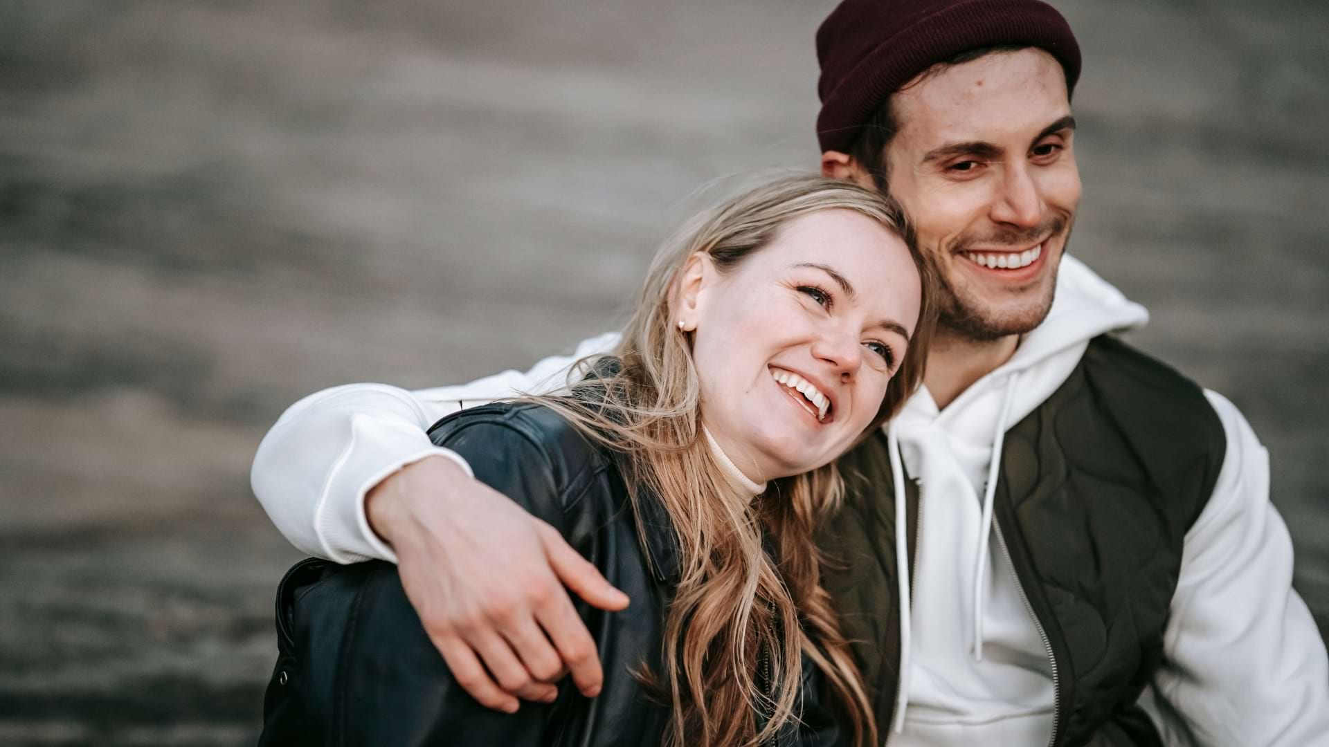 Dating Republic Happy Couple